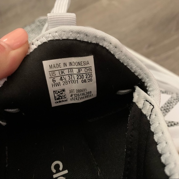 Adidas Cloudfoam Pure - size 6 - Picture 8 of 8